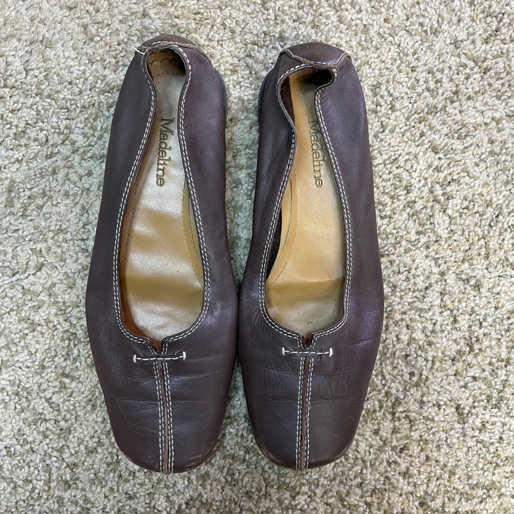 Madeline Brown Leather Ballet Flats Split Toe Seam Contrast Stitch Preppy Twee